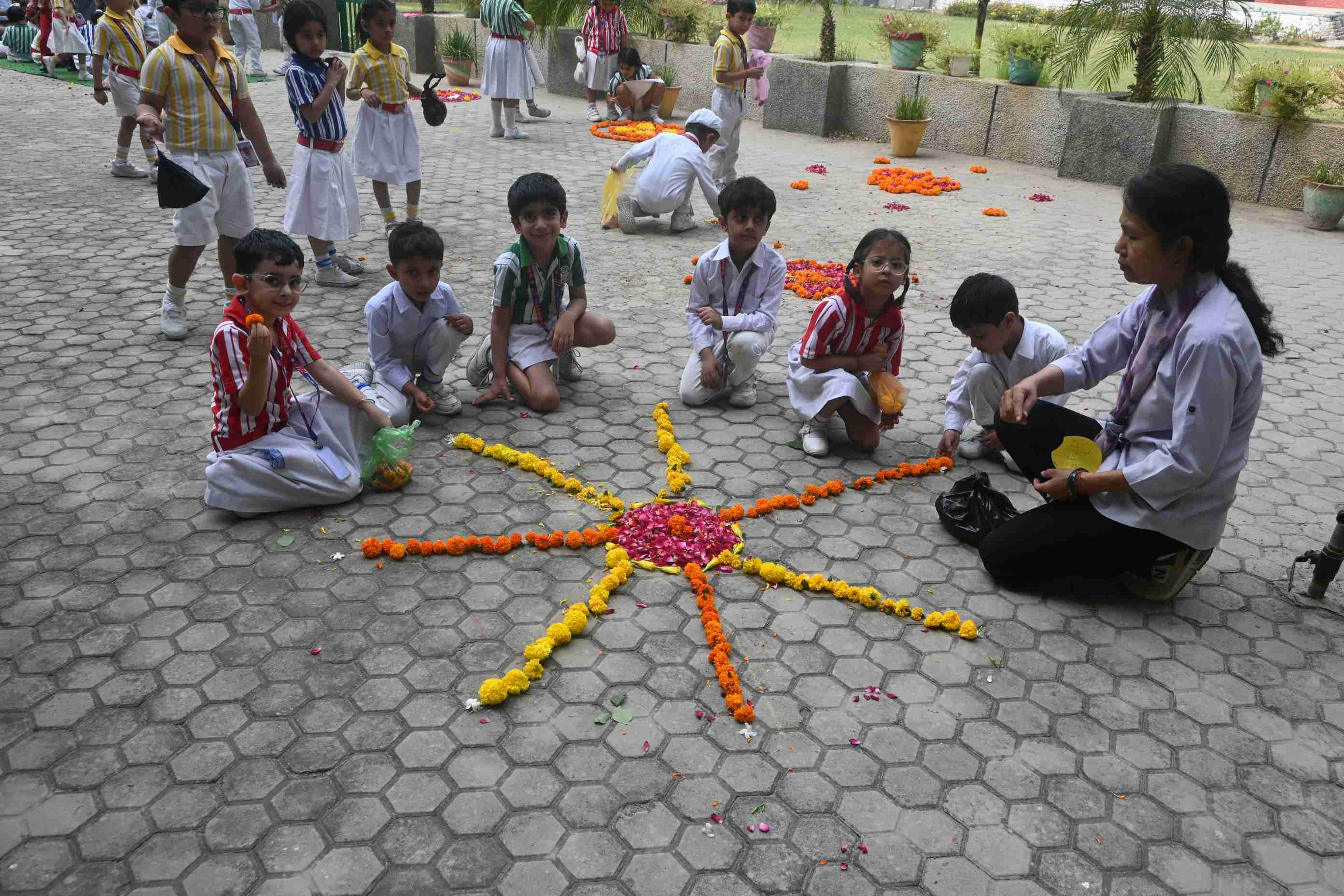 RANGOLI ACTIVITY FOR CLASS UKG -7