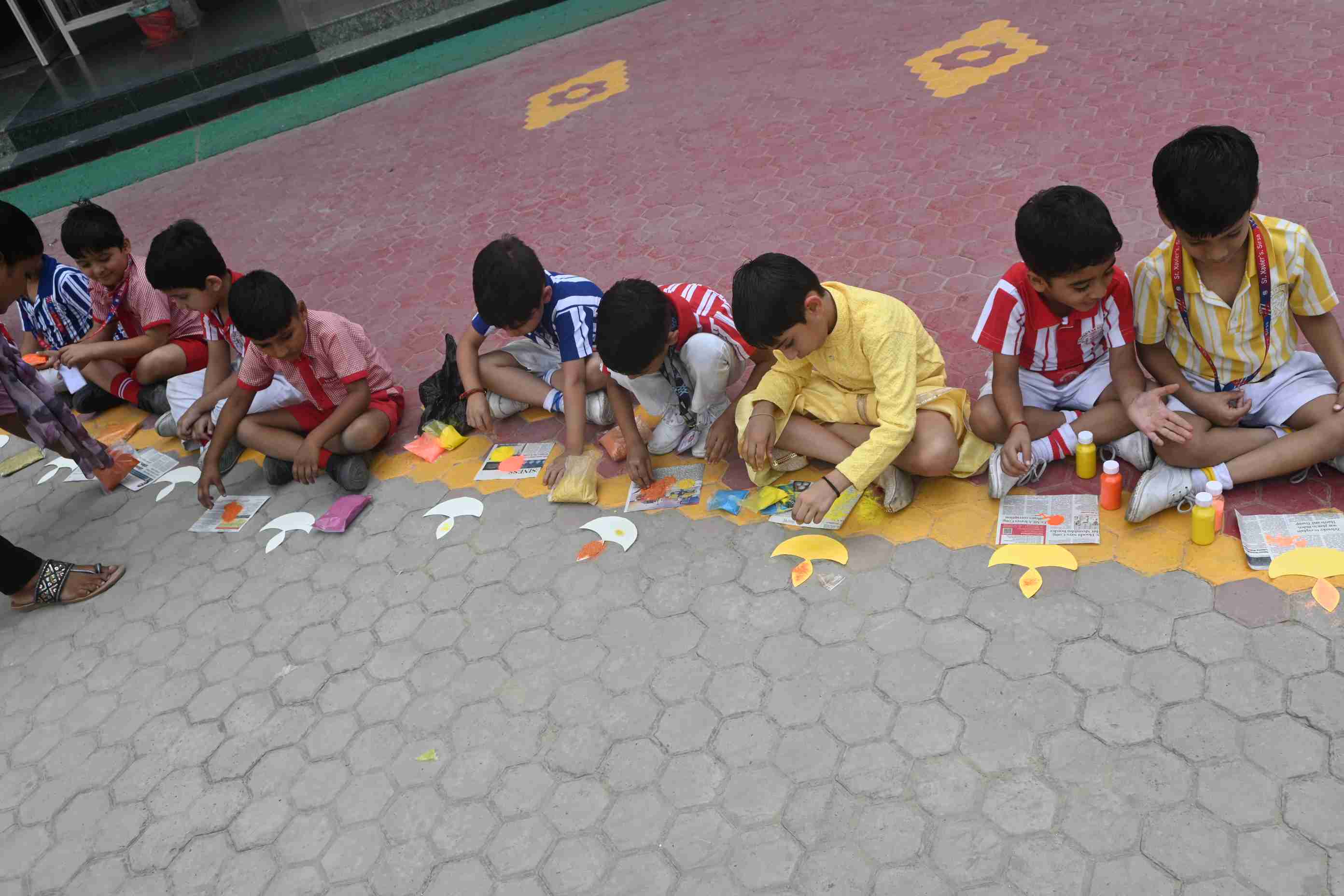 RANGOLI ACTIVITY FOR CLASS UKG -6