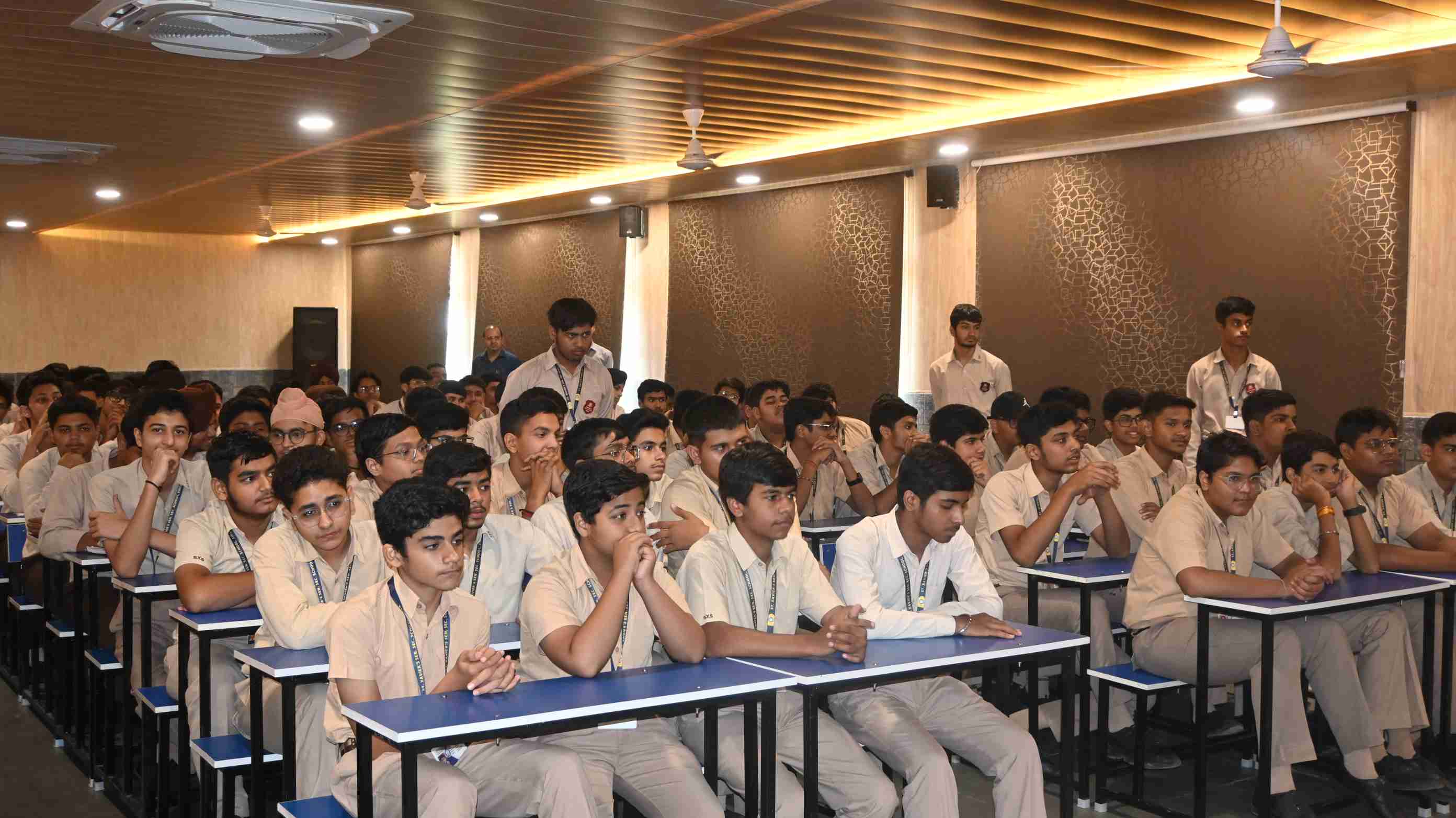 The seminar on personality development and communication skills, led by resource person Mr. Naresh Malik, a former manager at PNB and advocate practitioner, was a resounding success.-4